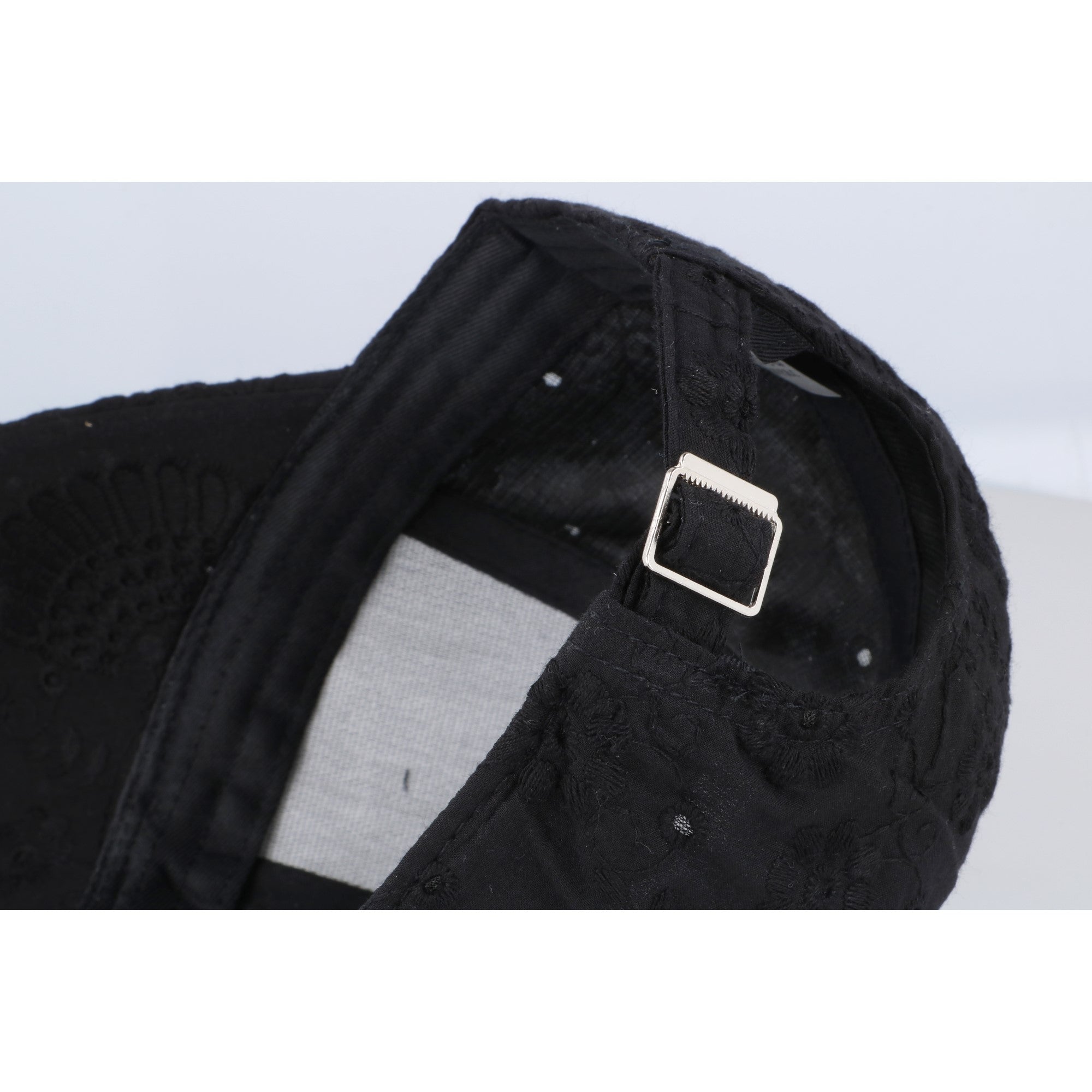 8e15b6f96892d2e1ff00514c47df546e