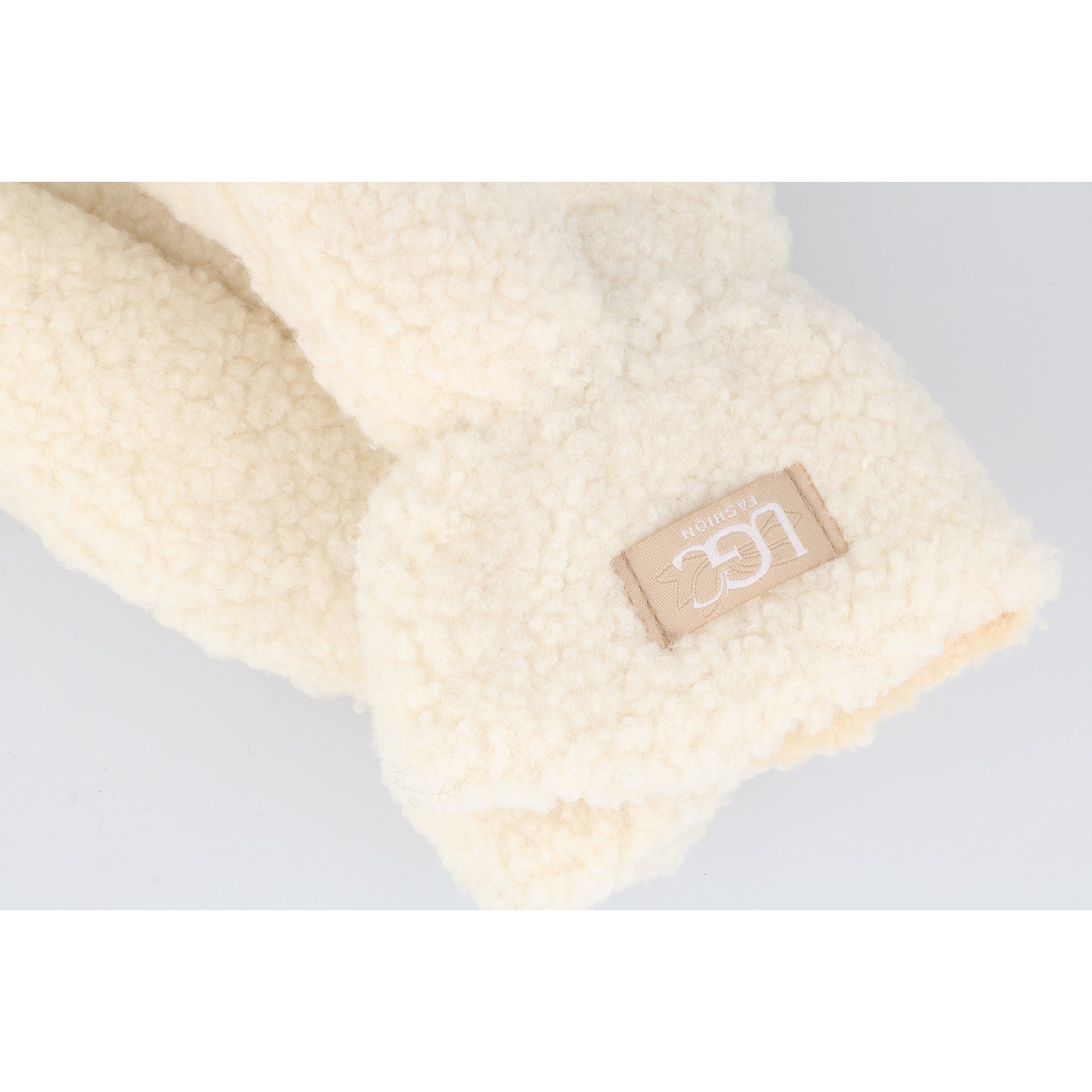 d0156eb7a91a2f6d9581f94dfe7065bf