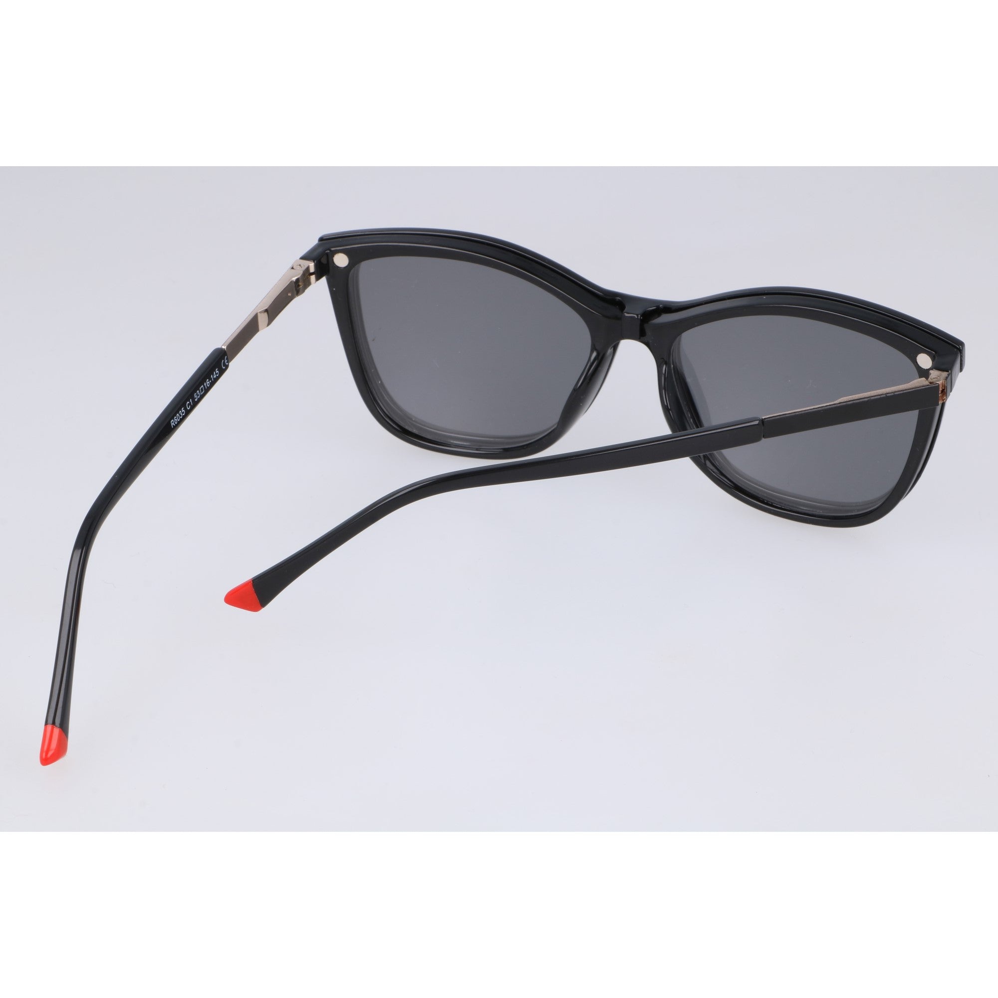 52650eeb131745d62437c47f9ee7cf7b