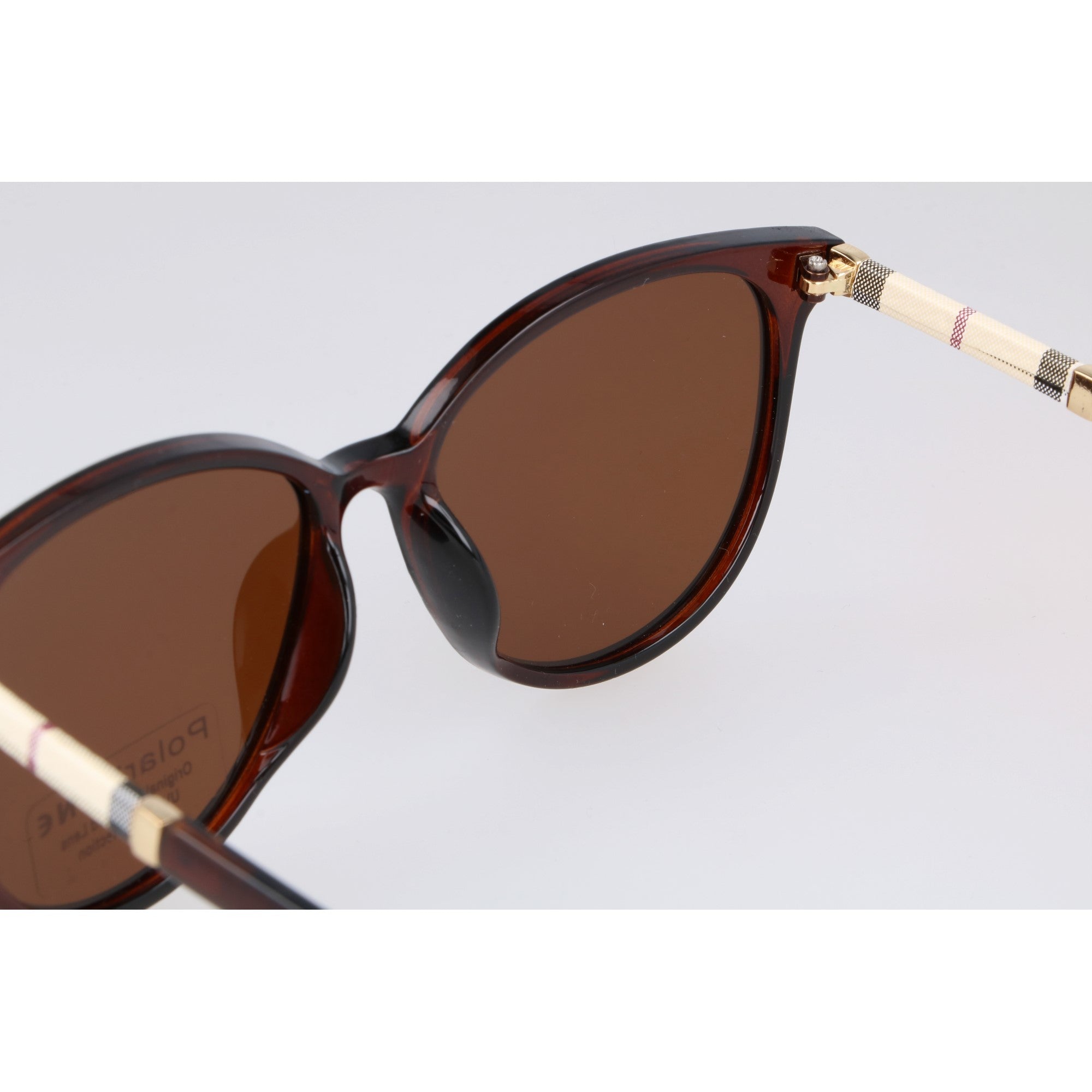 d1be3625852bbb2c93fe502922ae98f9