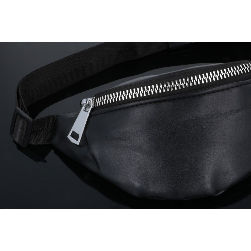 Nerka BUCKLE BAG black-SILVER