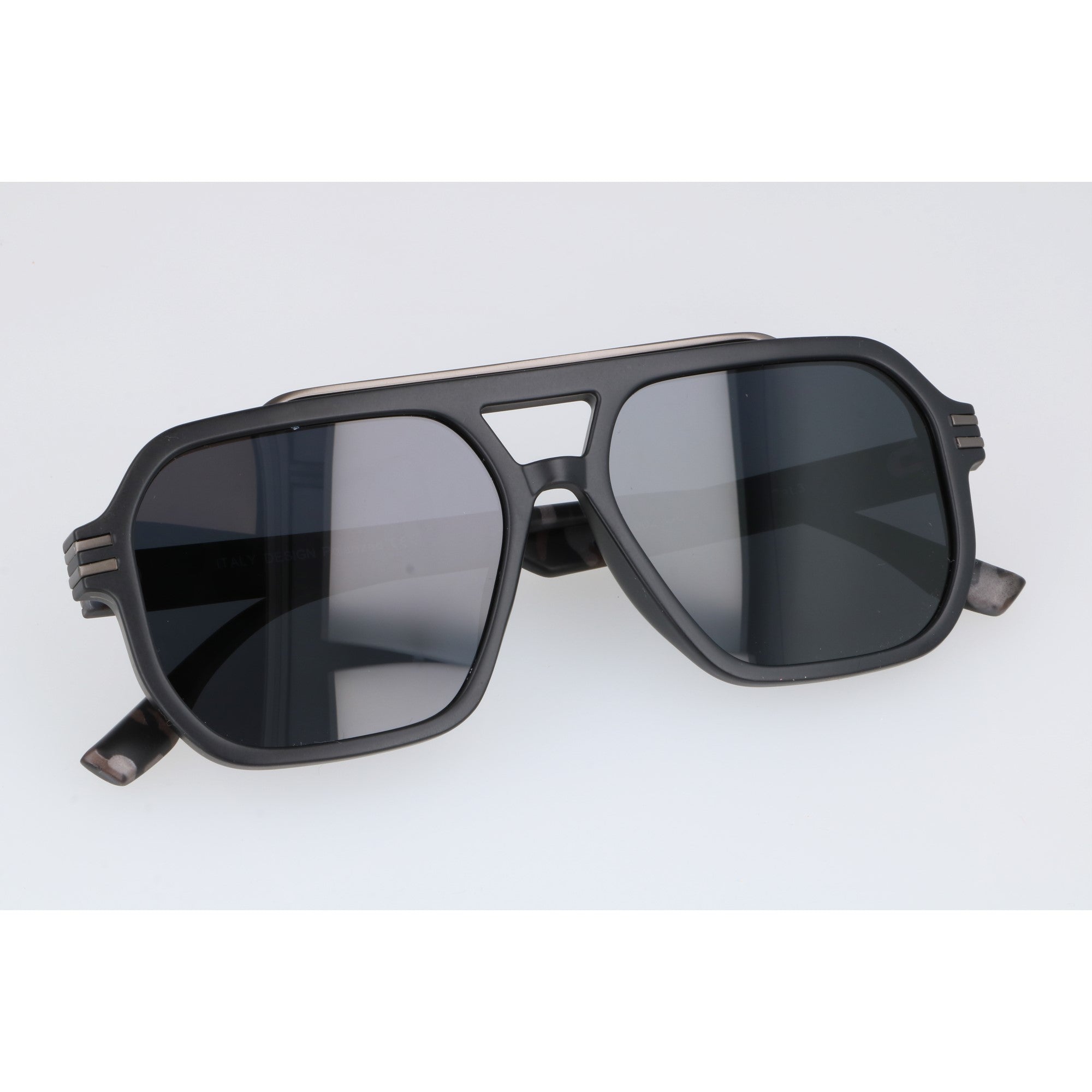 3d1e21307dcce022b8bcec86c9f08cf6