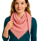 BREEZE ONE-COLOUR koralowy damski szal z wiskozy MORAMO