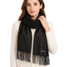 CLASSIC FRINGED czarny damski szal z bawełny MORAMO