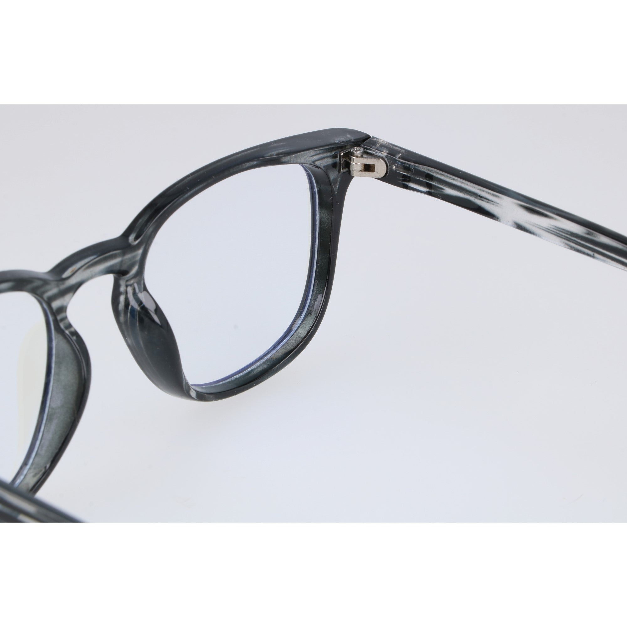 31942887091ed4487af08376247b0025