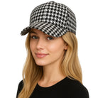 LARGE PETITE biało-czarna damska czapka snapback w pepitkę MORAMO