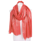 SILVER ELEGANCE RED czerwony szal ze srebrną nitką MORAMO